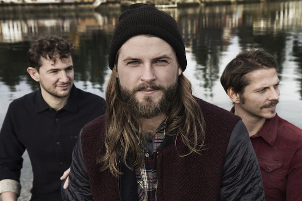 Vom Start-Up-Unternehmen zum Debütalbum – Mighty Oaks im Interview