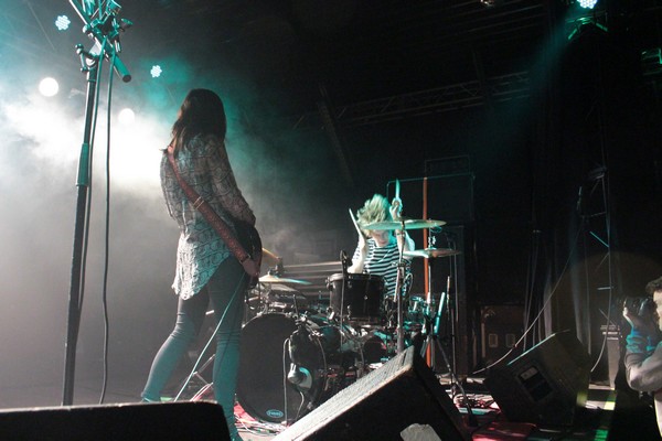 Blood Red Shoes live (Credit Valerie Masyuta/MusikBlog)
