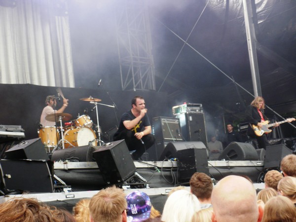Future Islands (Credit MusikBlog)