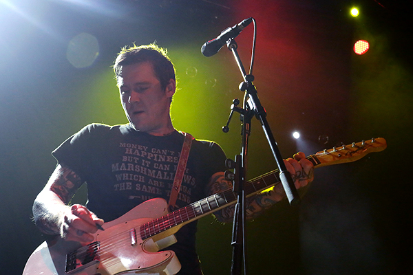 Brian Fallon (Credit Michael Mederacke/MusikBlog)