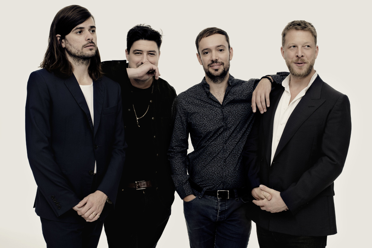 Mumford & Sons (Credit Alistair Taylor-Young)